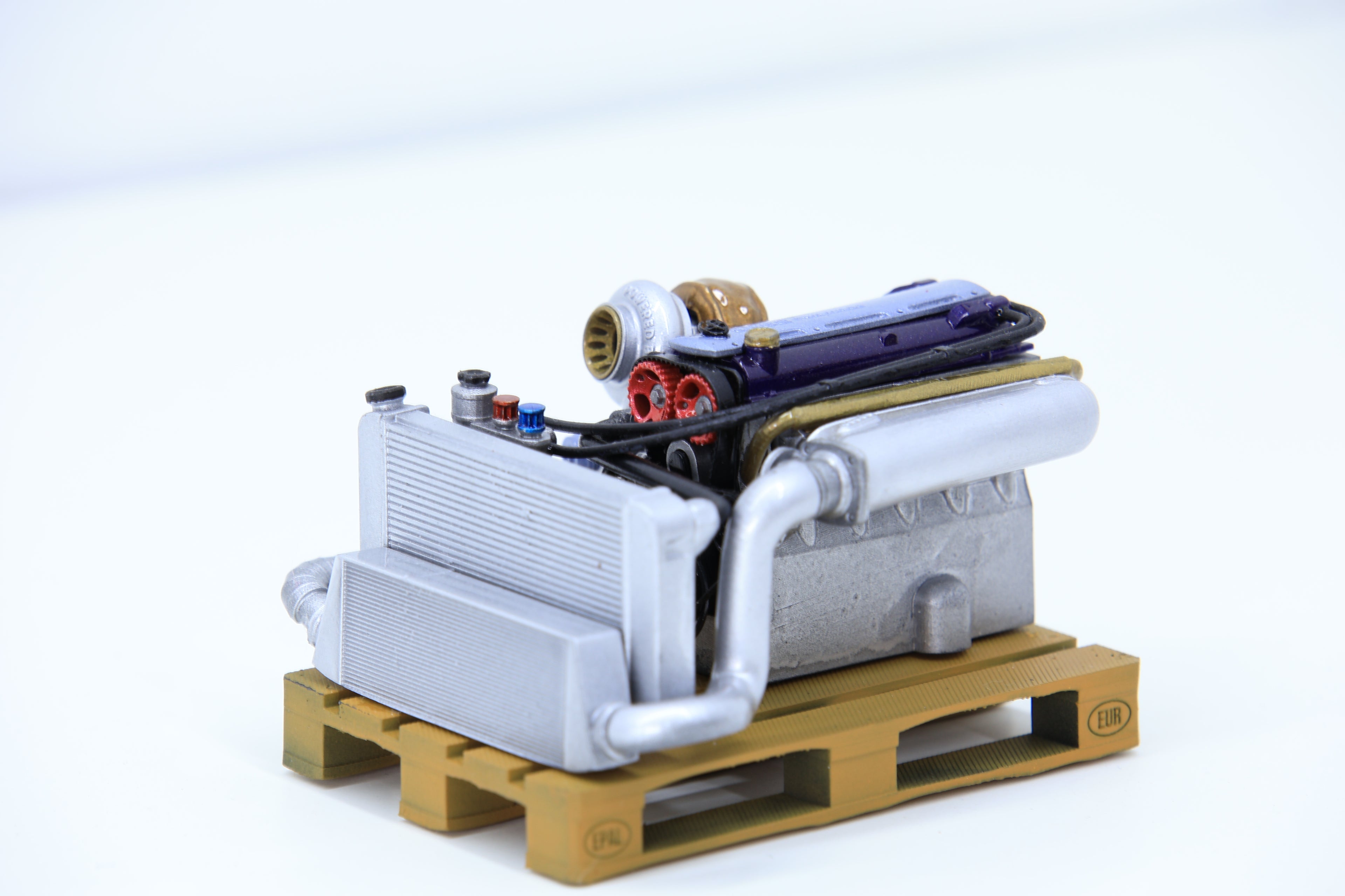 محرك تويوتا 2JZ-GTE حجم 1/18