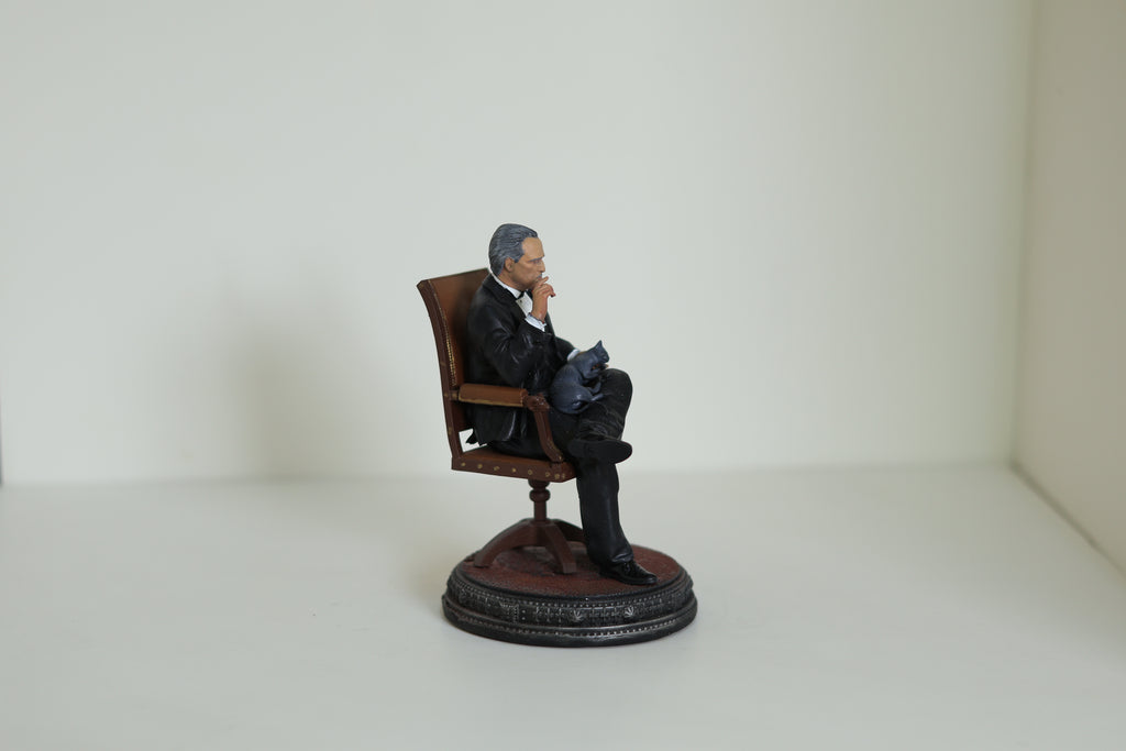 مجسم The Godfather – Don Vito Corleone 1/18 العراب